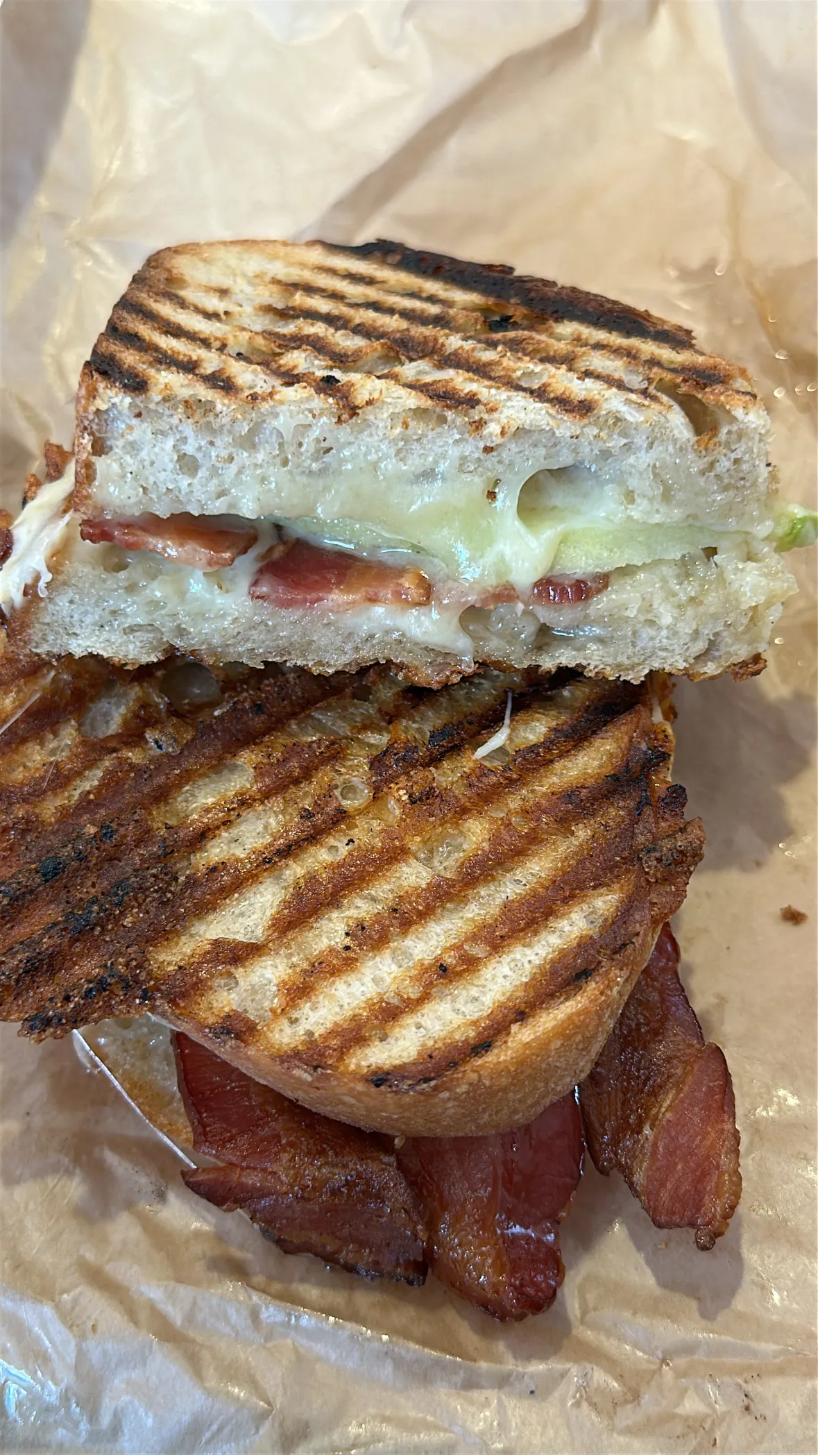 Born & Bread - Nantucket, MA | skyskyjuly