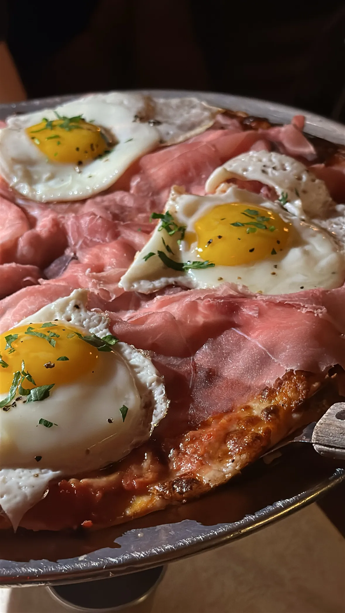 Emmett’s on Grove - the West Village, New York City | skyskyjuly