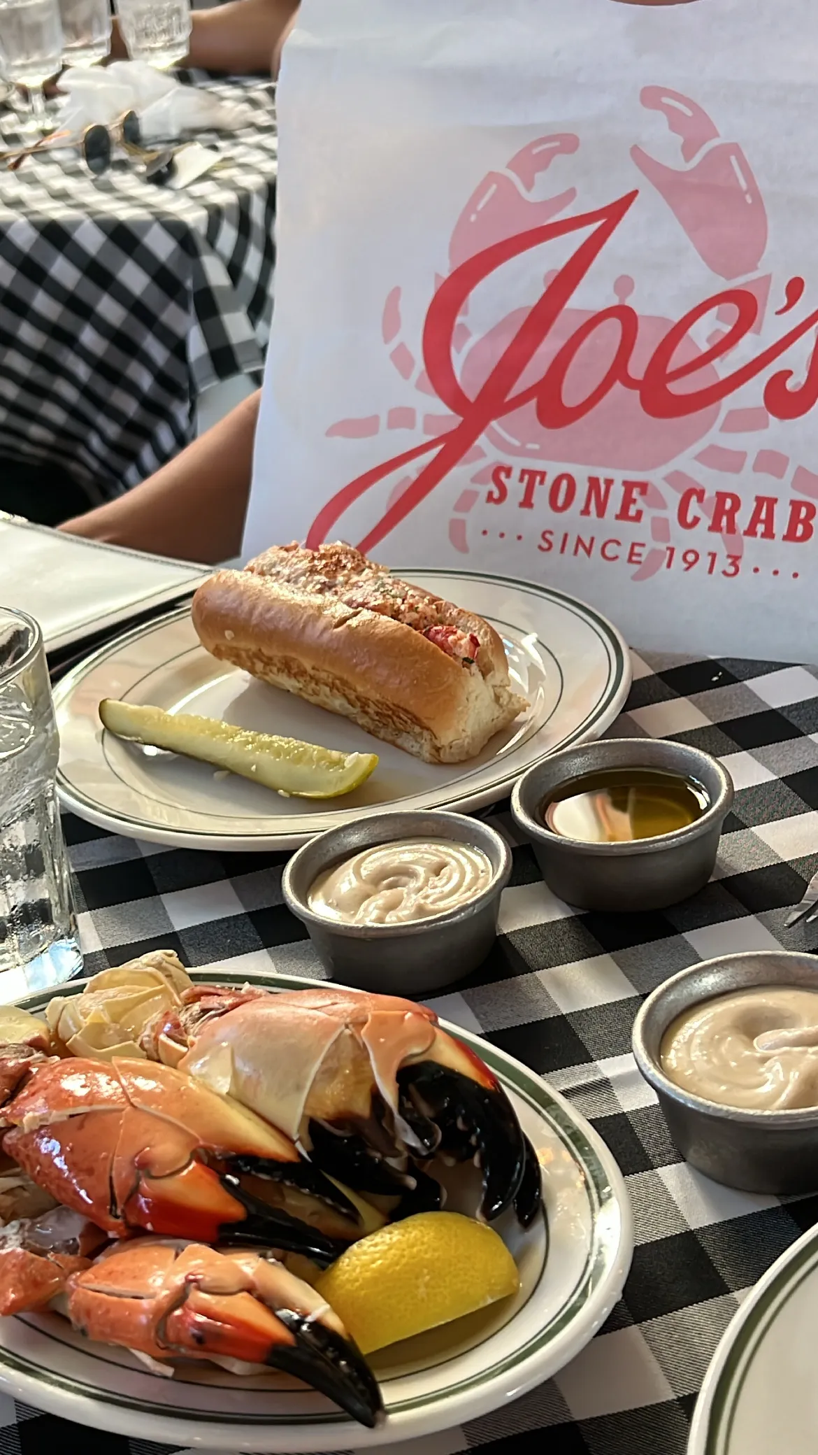 Joe’s Stone Crab - South Beach, Miami | skyskyjuly