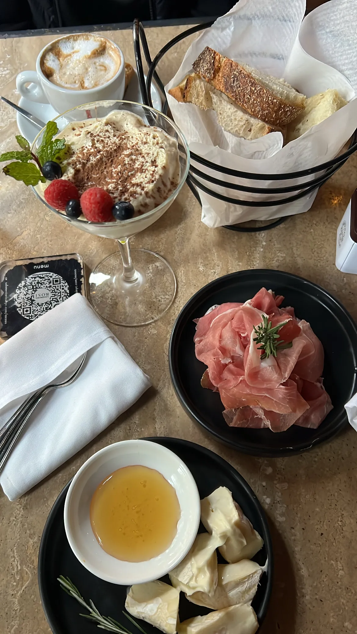 Salumeria Rosi - the Upper West Side, New York City | skyskyjuly